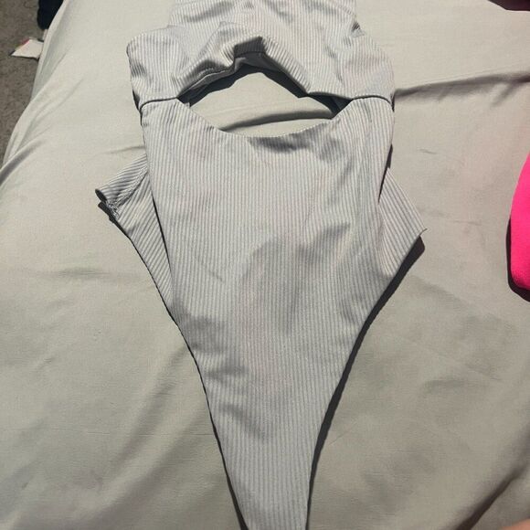 For love & lemons grey bodysuit size small - Picture 3 of 6